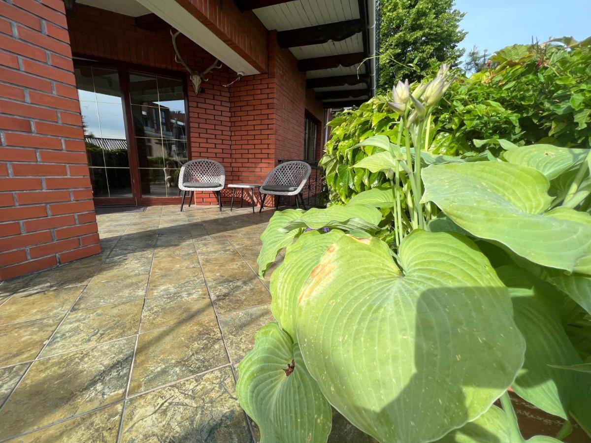 Willa Garden 2 Z Pieknym Ogrodem I Tarasem Ustronie Morskie Bagian luar foto